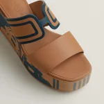Hermès Kalis 35 sandal - Image 3
